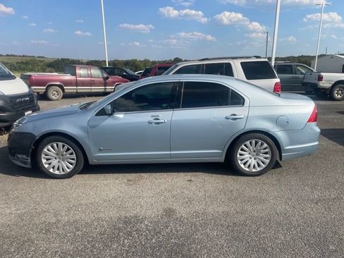 Used 2010 Ford Fusion Hybrid FWD image 4