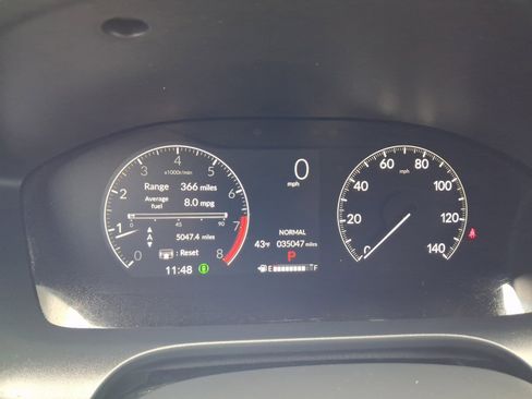 Used 2023 Honda HR-V LX image 15