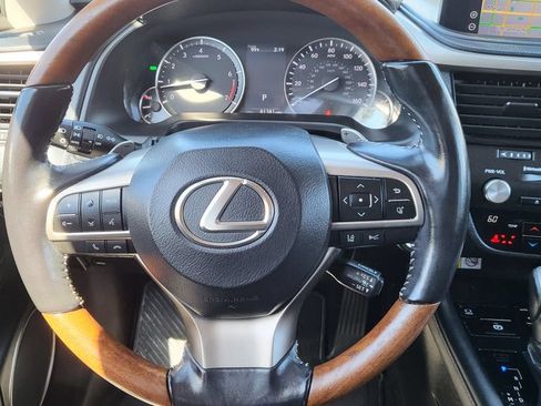 Used 2022 Lexus RX 350L FWD w/ Premium Package image 32