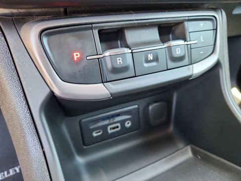 Used 2024 GMC Terrain AT4 AWD/4WD image 21