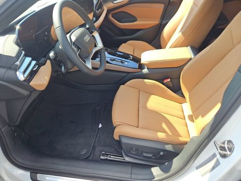 Used 2025 Audi A5 2.0T Premium Plus w/ Premium Plus AWD/4WD image 6