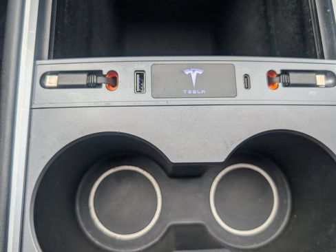 Used 2021 Tesla Model 3 Long Range image 25