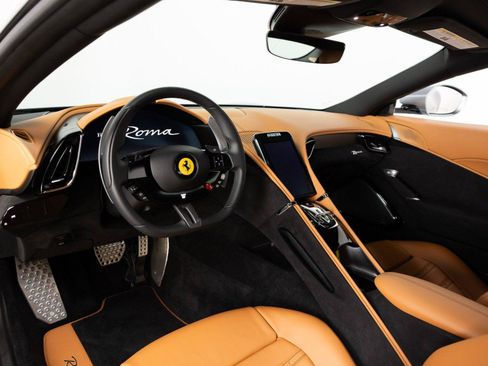 Certified 2023 Ferrari Roma RWD image 2