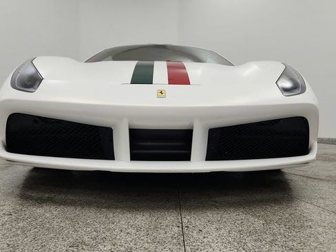 Used 2017 Ferrari 488 Spider RWD image 10