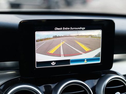 Certified 2019 Mercedes-Benz C 300 4MATIC Sedan image 28