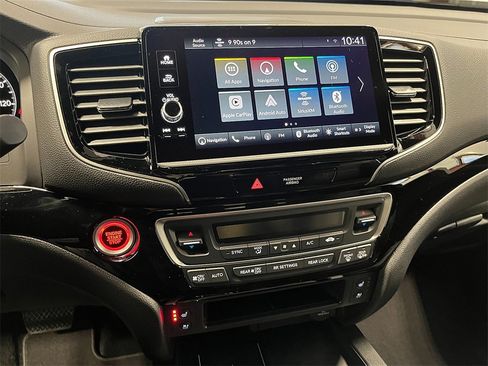 New 2026 Honda Ridgeline Black Edition image 16