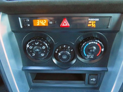 Used 2020 Toyota 86 image 25