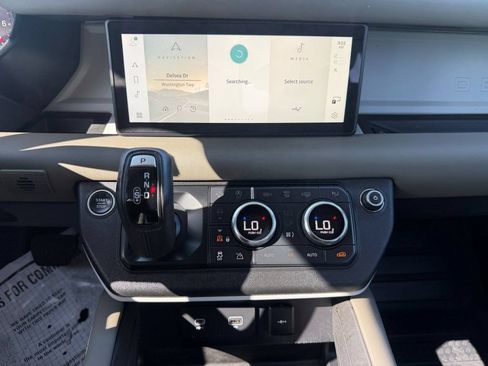 Used 2024 Land Rover Defender 110 S AWD/4WD image 17