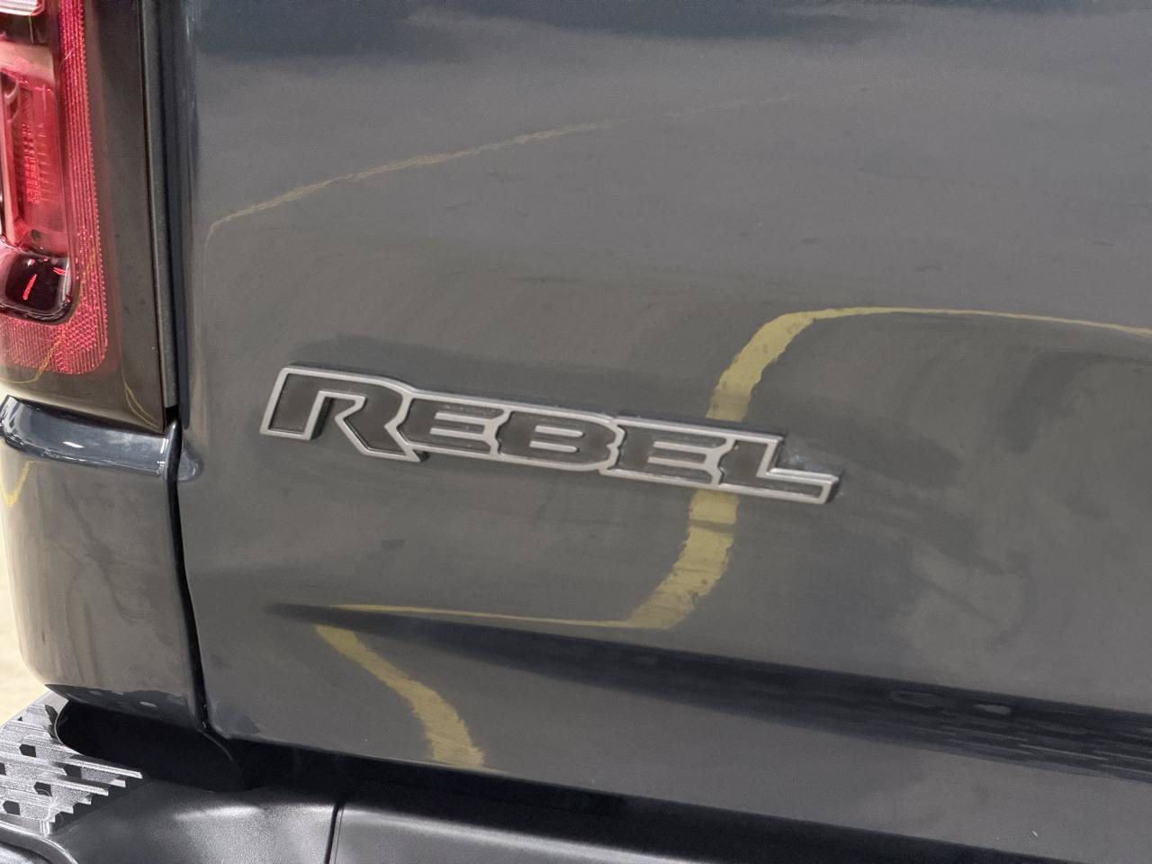 Used 2025 RAM 1500 Rebel w/ G/T Package AWD/4WD image 26