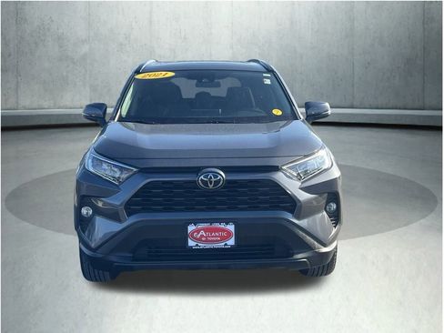 Certified 2021 Toyota RAV4 XLE w/ Convenience Package image 2
