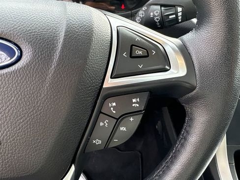 Used 2022 Ford Edge SEL w/ Convenience Package AWD/4WD image 22