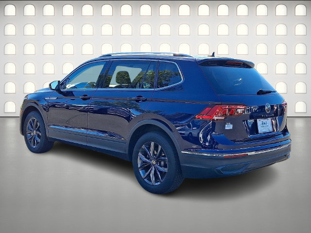 Used 2023 Volkswagen Tiguan SE FWD image 4