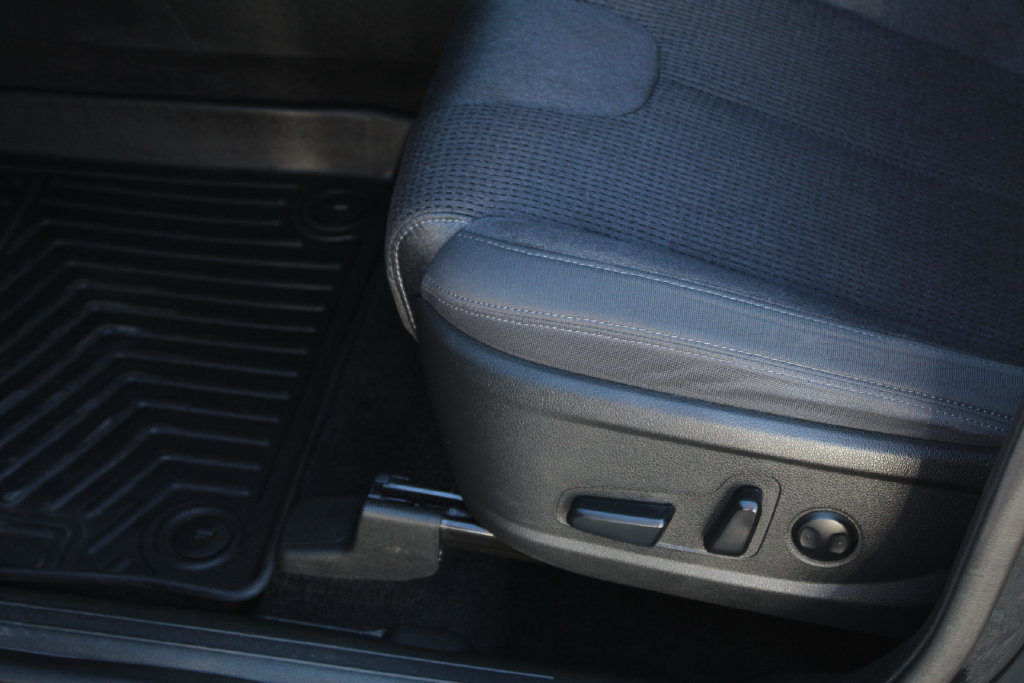 Used 2023 Hyundai Santa Fe SEL FWD image 32
