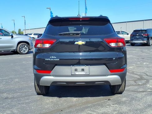 Used 2023 Chevrolet TrailBlazer LT FWD image 12