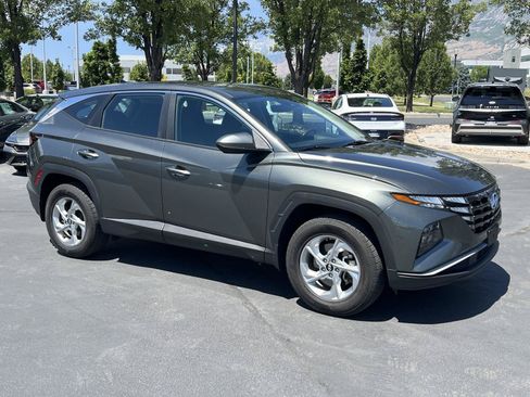 Used 2023 Hyundai Tucson SE AWD/4WD image 5