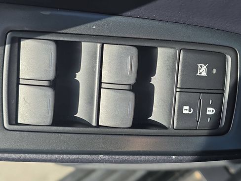 Used 2023 Lexus GX 460 Premium w/ Premium Package AWD/4WD image 26