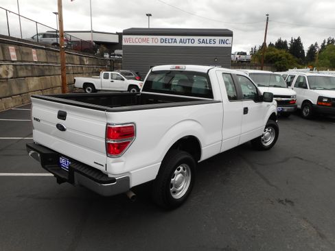 Used 2014 Ford F150 XL w/ Equipment Group 101A Mid AWD/4WD image 8