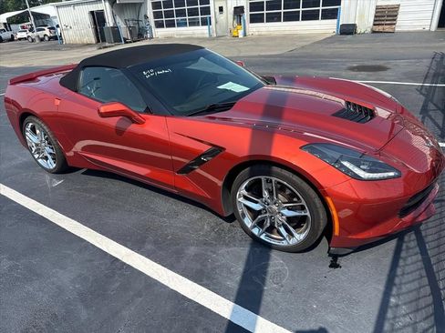 Used 2016 Chevrolet Corvette Stingray Convertible w/ Battery Protection Package RWD image 1