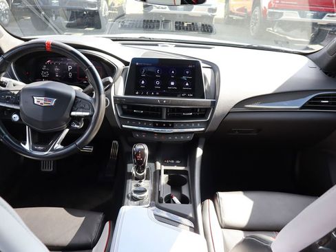 Used 2023 Cadillac CT5 V Blackwing w/ Carbon Fiber Package 2 RWD image 21