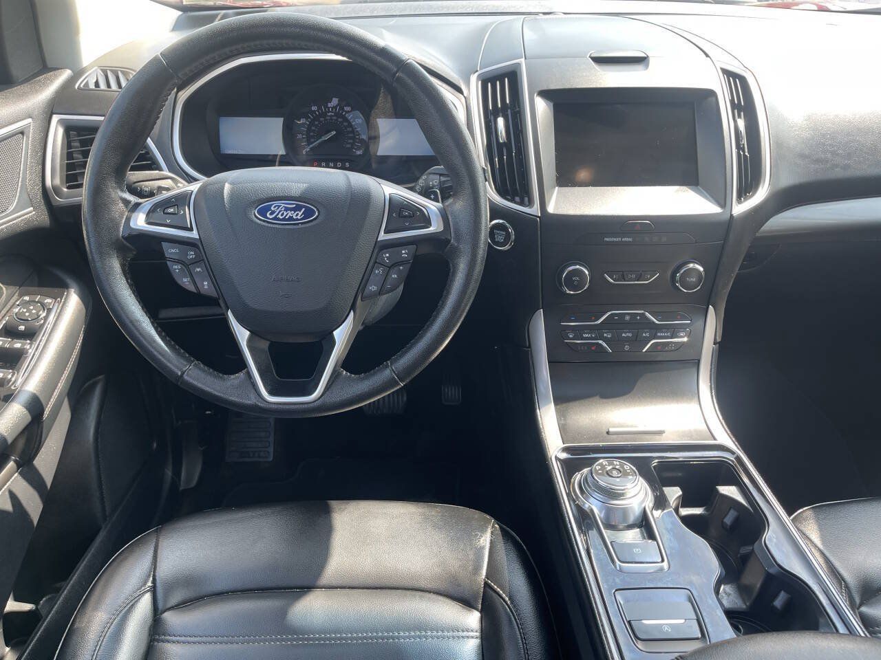 Used 2019 Ford Edge SEL w/ Equipment Group 201A AWD/4WD image 6