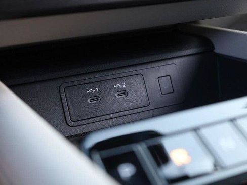 Used 2025 Nissan Murano SL AWD/4WD image 18