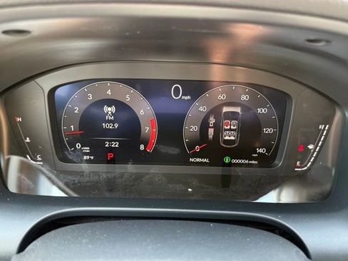 Certified 2025 Acura ADX A-Spec image 17