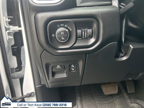 Used 2023 RAM 1500 Laramie image 22