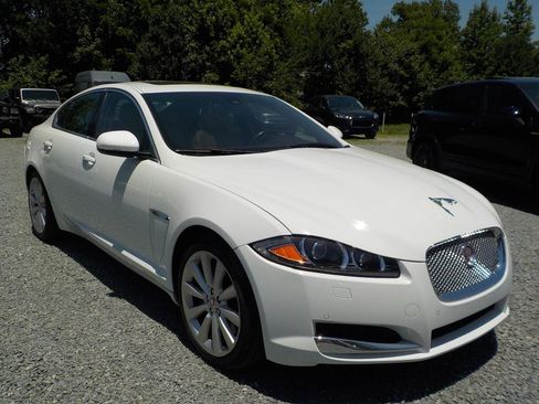 Used 2014 Jaguar XF 3.0 AWD/4WD image 7