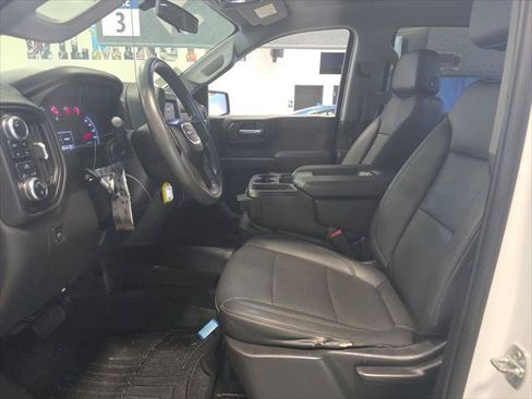 Used 2021 GMC Sierra 1500 4x4 Crew Cab w/ Sierra Value Package image 22
