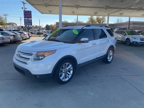 Used 2011 Ford Explorer Limited w/ 301A Rapid Spec Order Code image 3