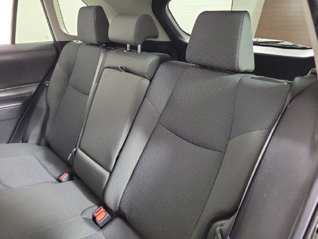Used 2025 Toyota RAV4 LE AWD/4WD image 13
