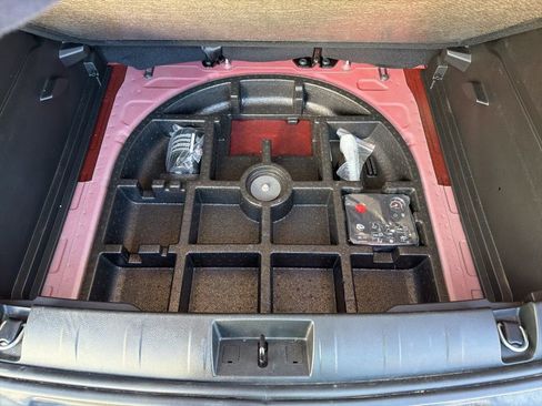 Used 2023 Jeep Renegade Latitude image 27