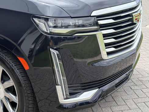 Certified 2023 Cadillac Escalade Premium Luxury Platinum AWD/4WD image 7