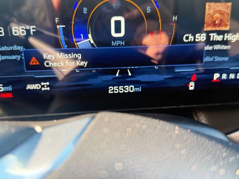 Used 2025 Chevrolet Equinox LT image 40