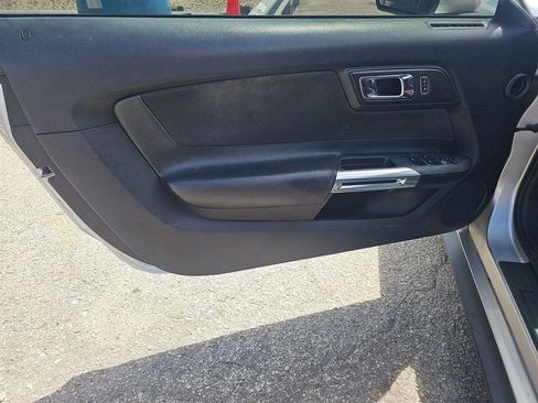 Used 2015 Ford Mustang Convertible w/ Equipment Group 051A image 15