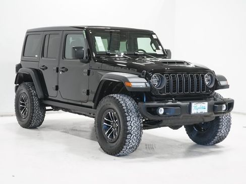 Used 2026 Jeep Wrangler Unlimited Rubicon 392 image 4