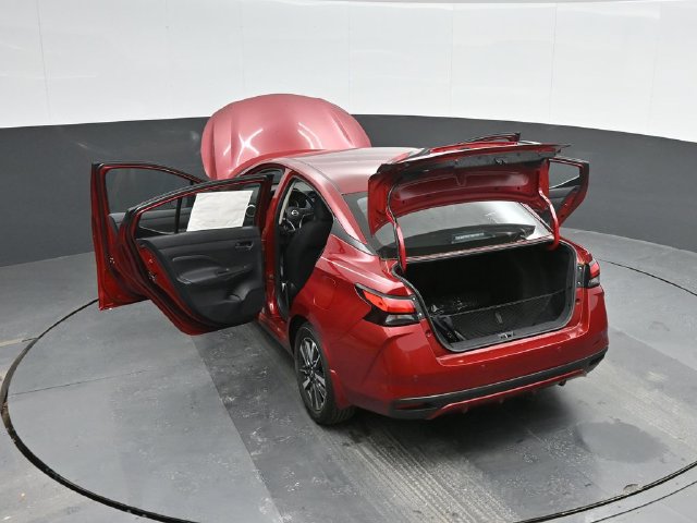 Used 2025 Nissan Versa SV w/ Trunk Package FWD image 58