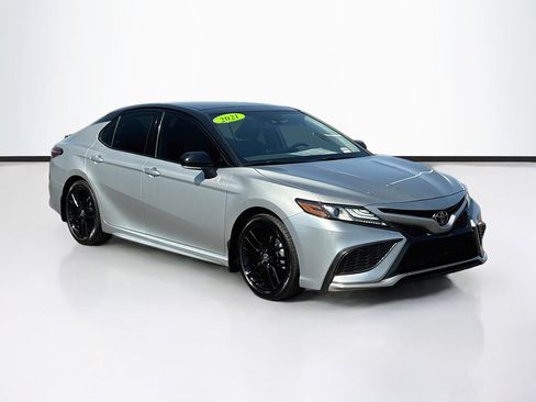 Certified 2021 Toyota Camry XSE w/ Cold Weather Package FWD image 3