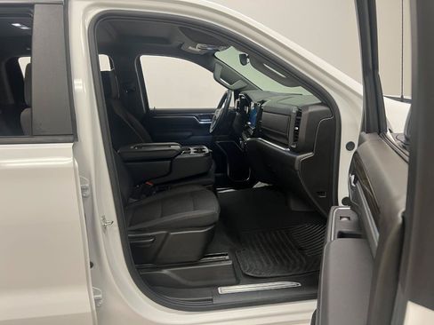 Used 2026 Chevrolet Silverado 1500 LT AWD/4WD image 33