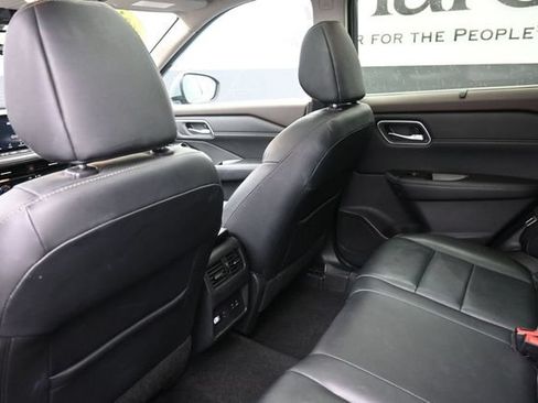Used 2021 Nissan Rogue SL FWD image 23
