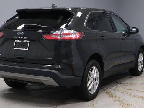 Certified 2022 Ford Edge SEL w/ Convenience Package image 10