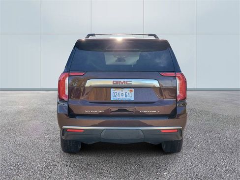 Used 2023 GMC Yukon Denali image 5