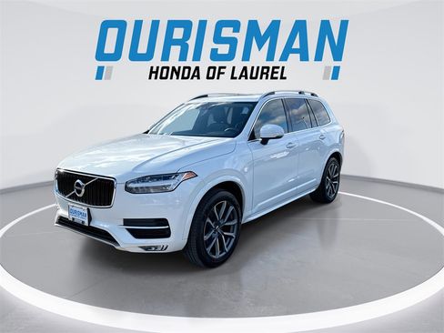 Used 2019 Volvo XC90 T5 Momentum w/ Multimedia Package image 4