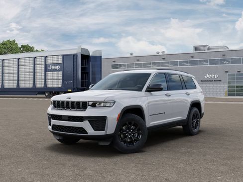New 2026 Jeep Grand Cherokee L 4WD image 1
