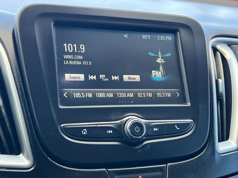 Used 2017 Chevrolet Malibu LS image 18