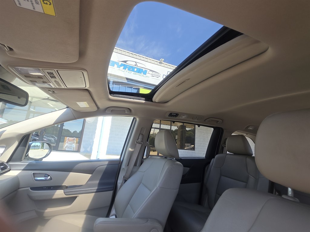 Used 2015 Honda Odyssey EX-L image 12