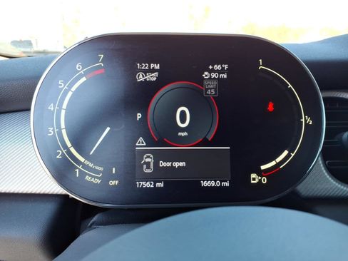 Used 2022 MINI Cooper 2-Door Hardtop FWD image 10