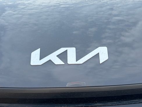 Certified 2026 Kia EV9 Land AWD/4WD image 8