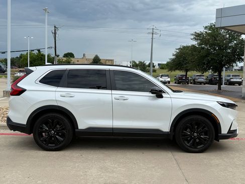 Used 2024 Honda CR-V Sport Touring image 7