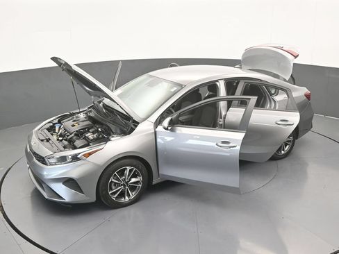 Used 2023 Kia Forte LXS FWD image 47